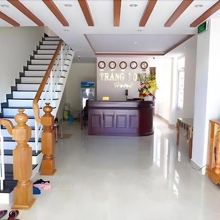 Oyo 587 Trang Long Hotel Nha Trang Buitenkant foto