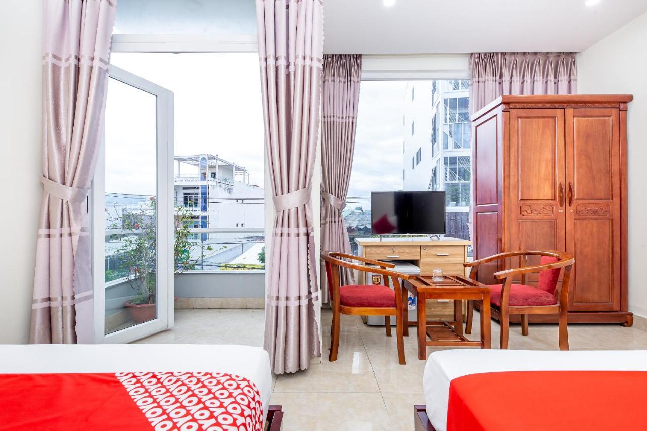 Oyo 587 Trang Long Hotel Nha Trang Buitenkant foto