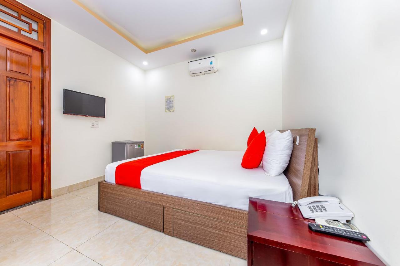 Oyo 587 Trang Long Hotel Nha Trang Buitenkant foto