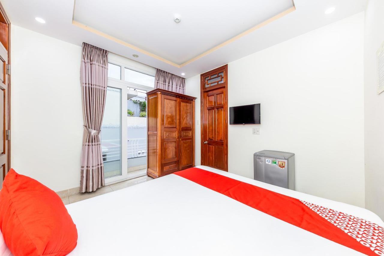 Oyo 587 Trang Long Hotel Nha Trang Buitenkant foto